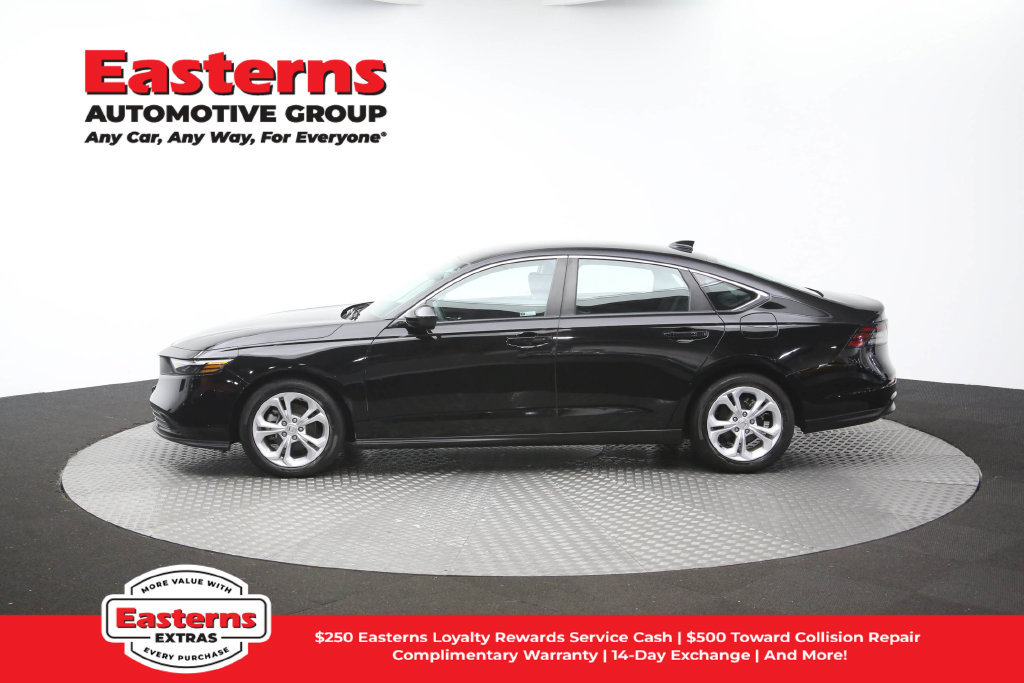Used 2025 Honda Accord LX image 61