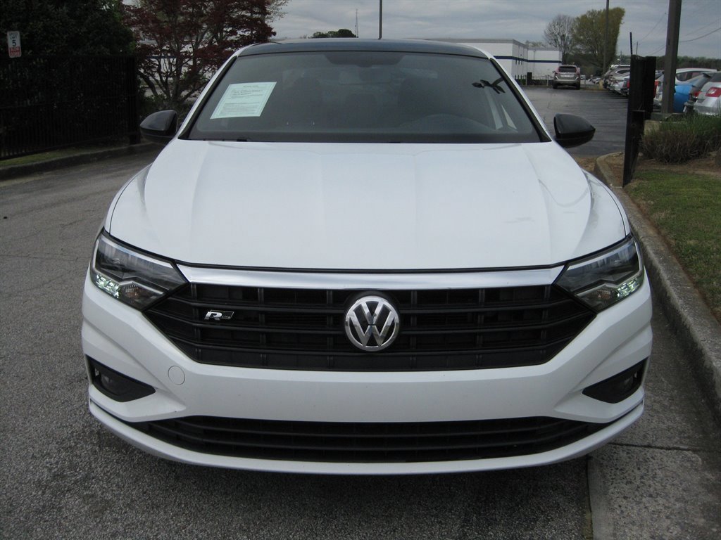 Used 2021 Volkswagen Jetta R-Line w/ R-Line Cold Weather Package image 2