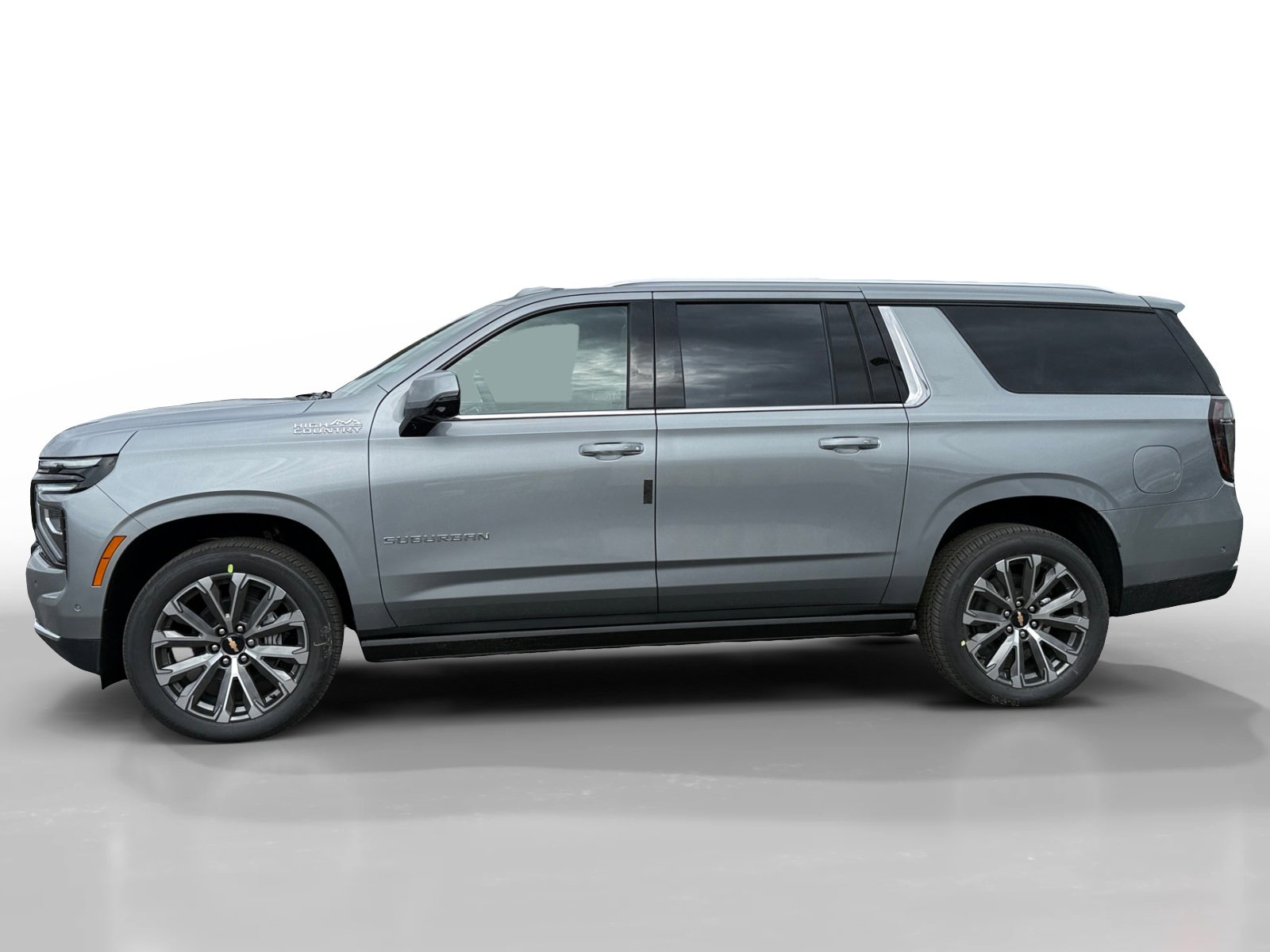 New 2026 Chevrolet Suburban High Country AWD/4WD image 2