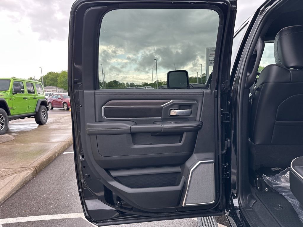 New 2025 RAM 2500 Laramie image 20