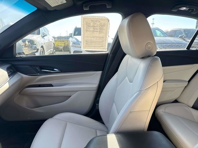 Used 2022 Cadillac CT4 Luxury w/ Cold Weather Package image 22