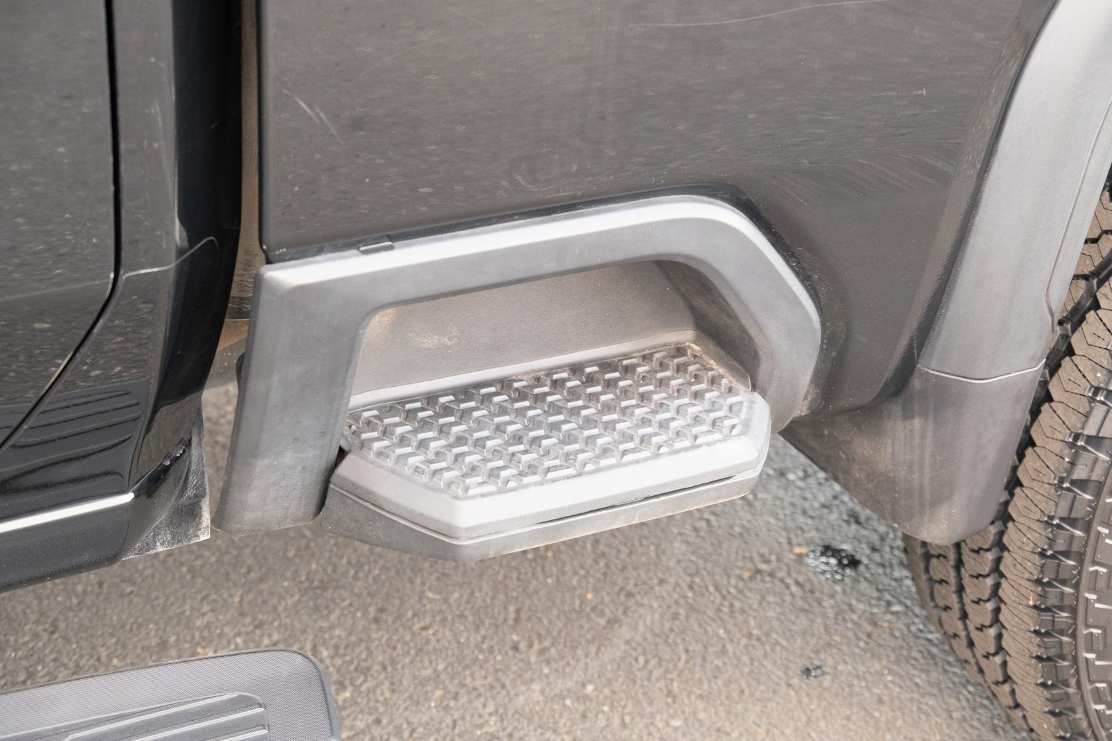 Used 2021 GMC Sierra 3500 SLT w/ SLT Premium Package image 34