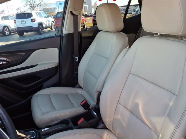 Used 2017 Buick Encore Premium w/ Experience Buick Package image 13