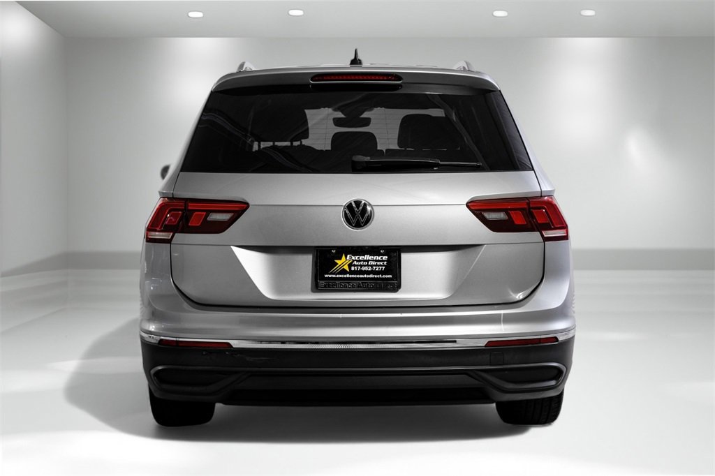Used 2022 Volkswagen Tiguan SE image 10