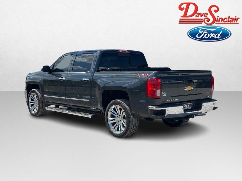 Used 2018 Chevrolet Silverado 1500 LTZ w/ Sport Package AWD/4WD image 9