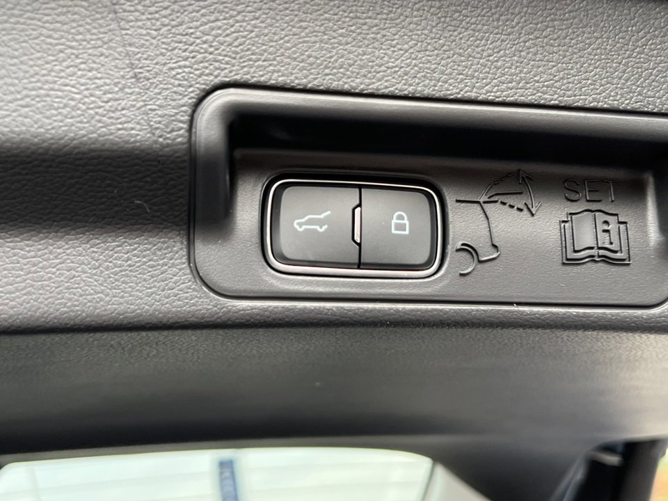 New 2026 Ford Explorer Active image 34