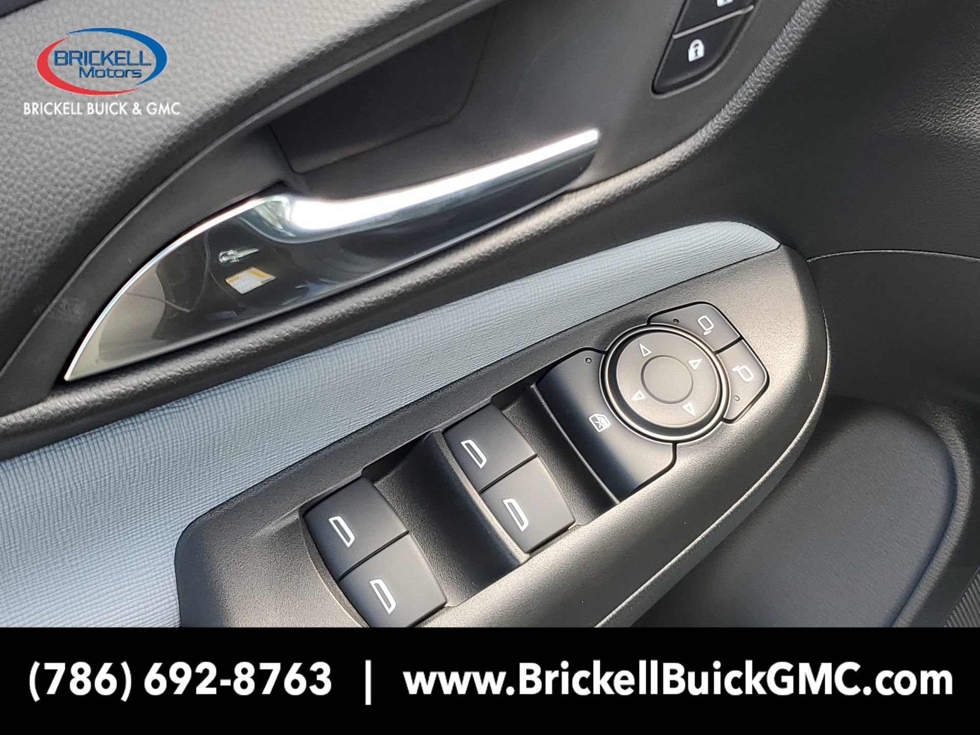 New 2026 Buick Envista Sport Touring FWD image 17