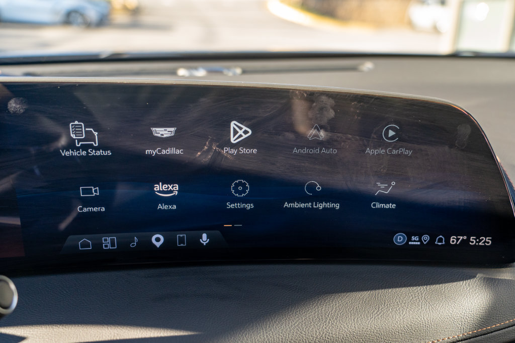 Used 2025 Cadillac CT5 V w/ Technology Package AWD/4WD image 23