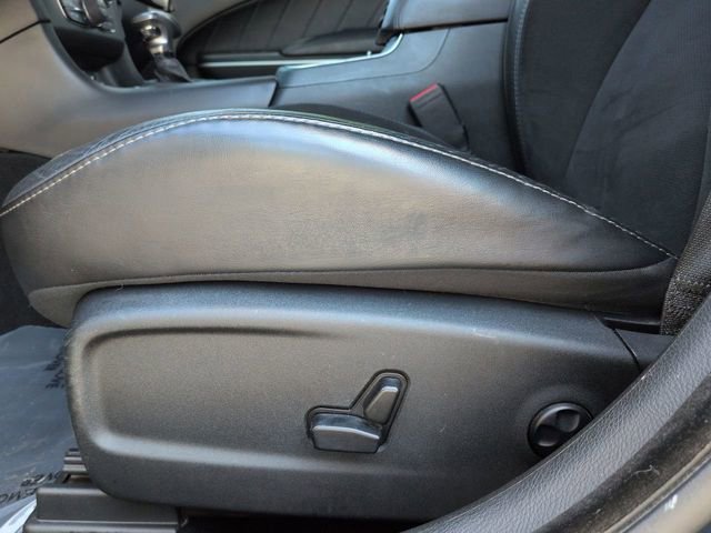 Used 2019 Dodge Charger R/T w/ Plus Group RWD image 23