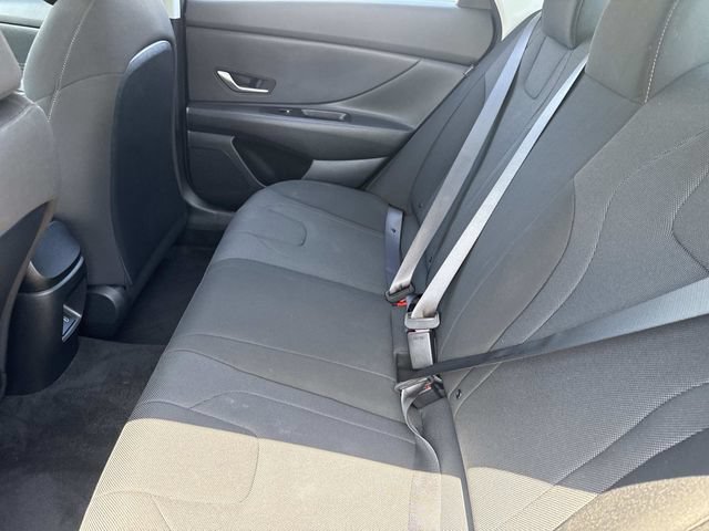 Certified 2026 Hyundai Elantra SE FWD image 12