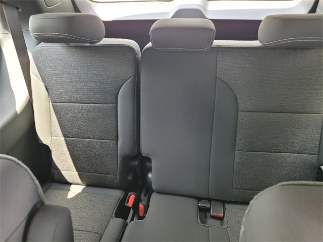 New 2026 Chevrolet Traverse LT image 12