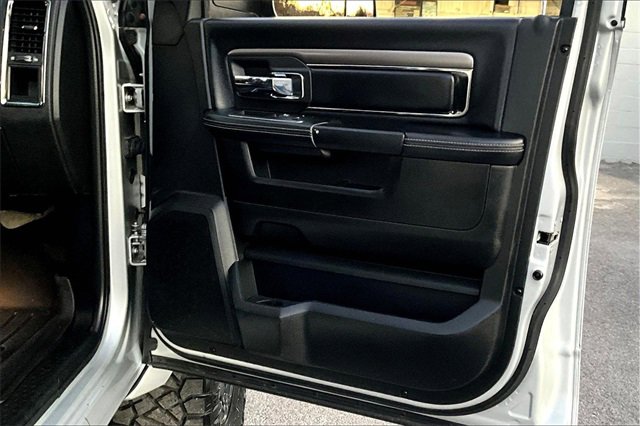 Used 2018 RAM 2500 Laramie w/ Sport Appearance Group image 19