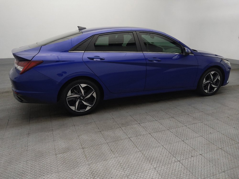 Used 2021 Hyundai Elantra SEL w/ Convenience + Premium Package image 10