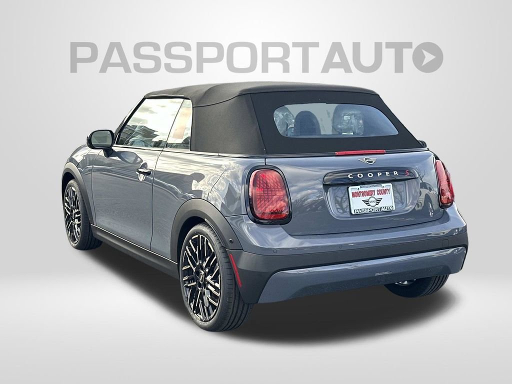 New 2026 MINI Cooper S image 2