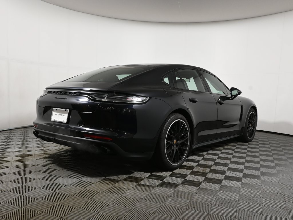 Used 2023 Porsche Panamera 4 Platinum Edition AWD/4WD image 11