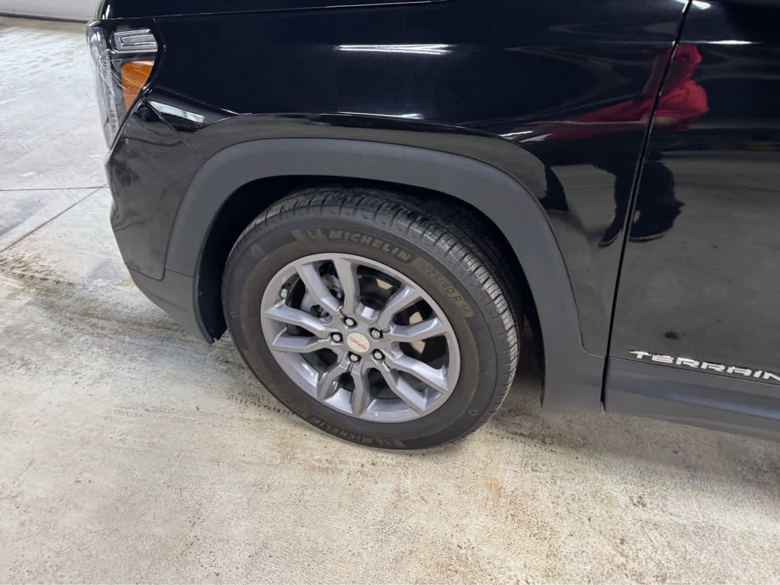 Certified 2024 GMC Terrain SLT w/ Infotainment Package II AWD/4WD image 10