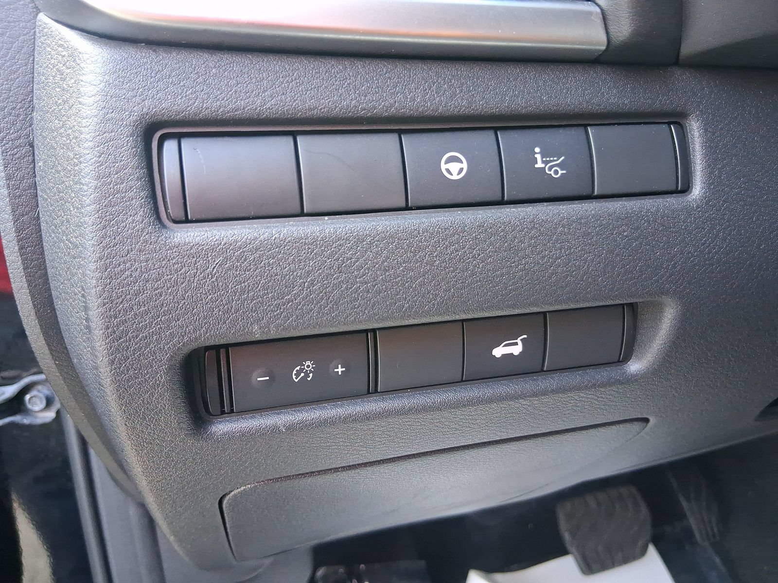 Used 2021 Nissan Rogue Platinum AWD/4WD image 33