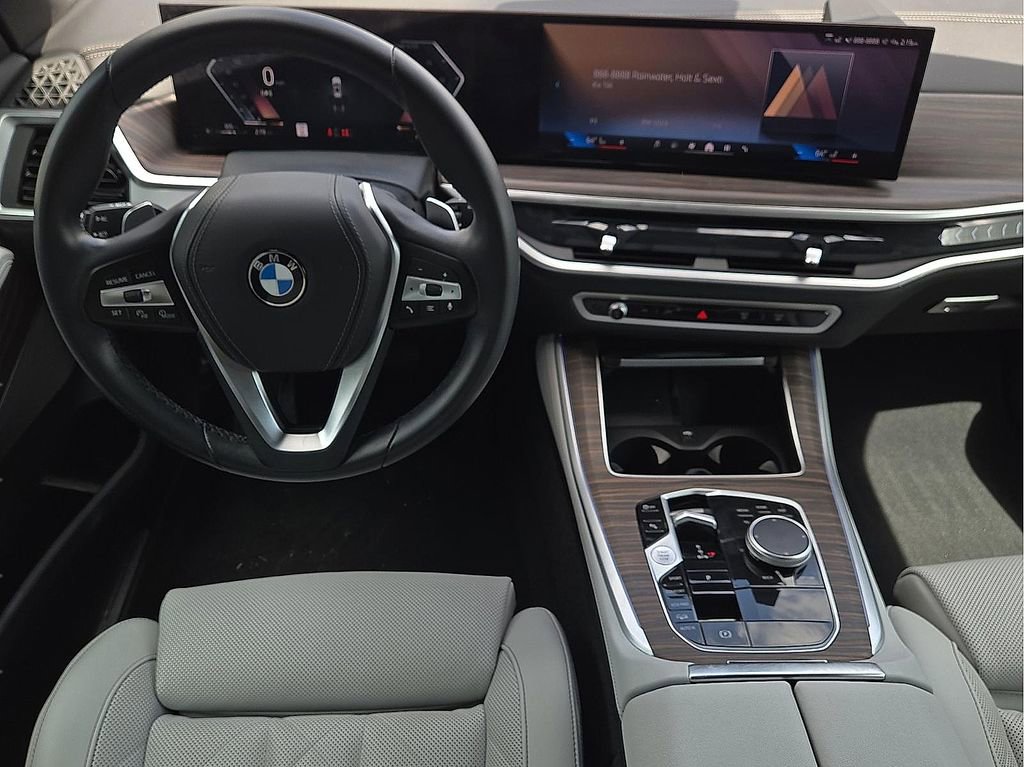 Used 2024 BMW X5 xDrive40i AWD/4WD image 10