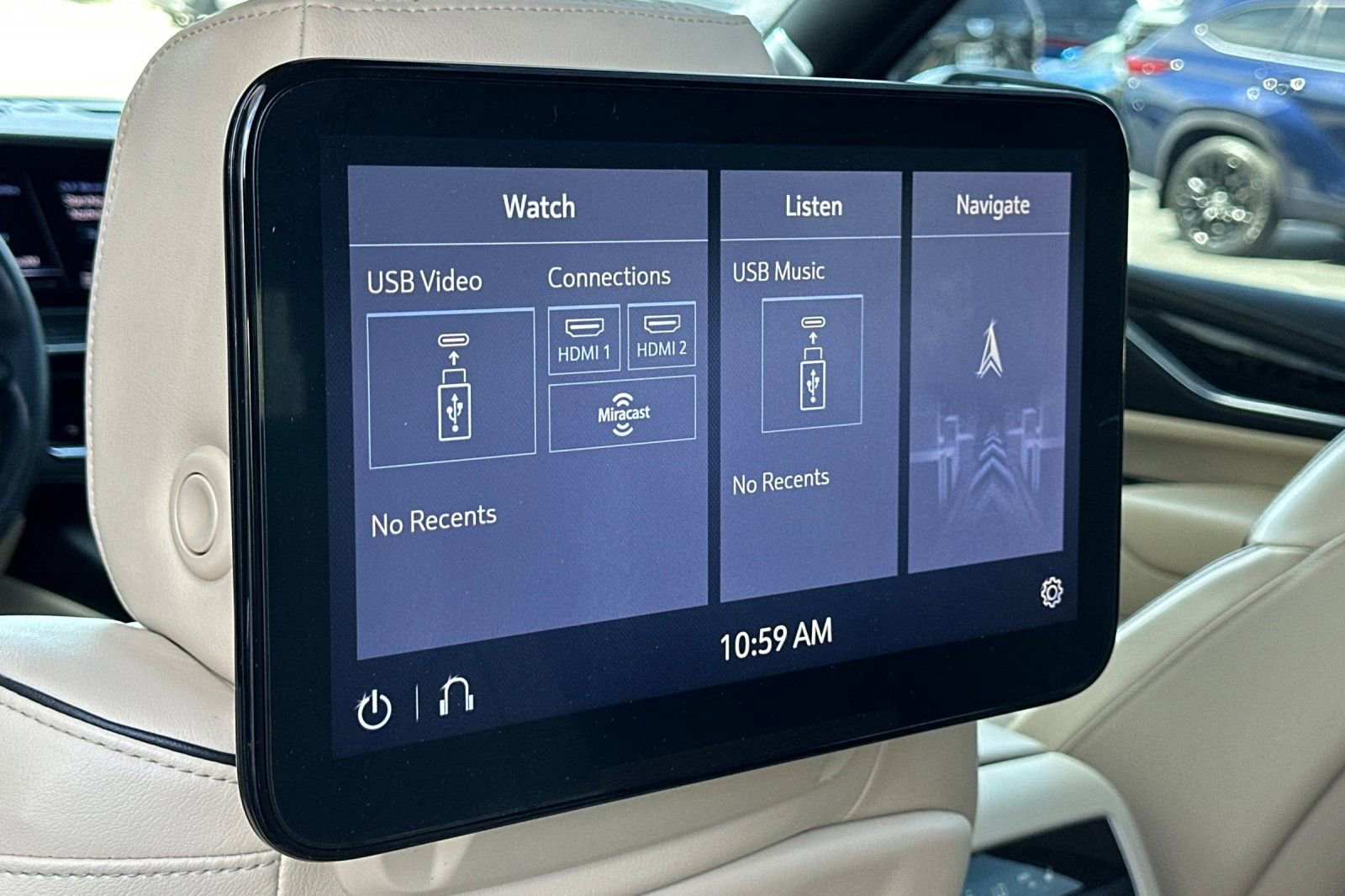 Certified 2021 Cadillac Escalade ESV Premium Luxury w/ Driver Assist Tech Package AWD/4WD image 18