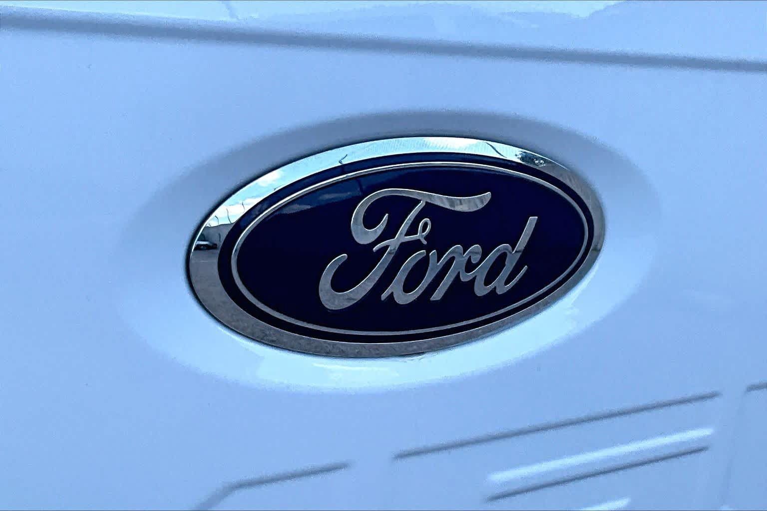 Used 2023 Ford F150 XLT w/ Equipment Group 302A High AWD/4WD image 31