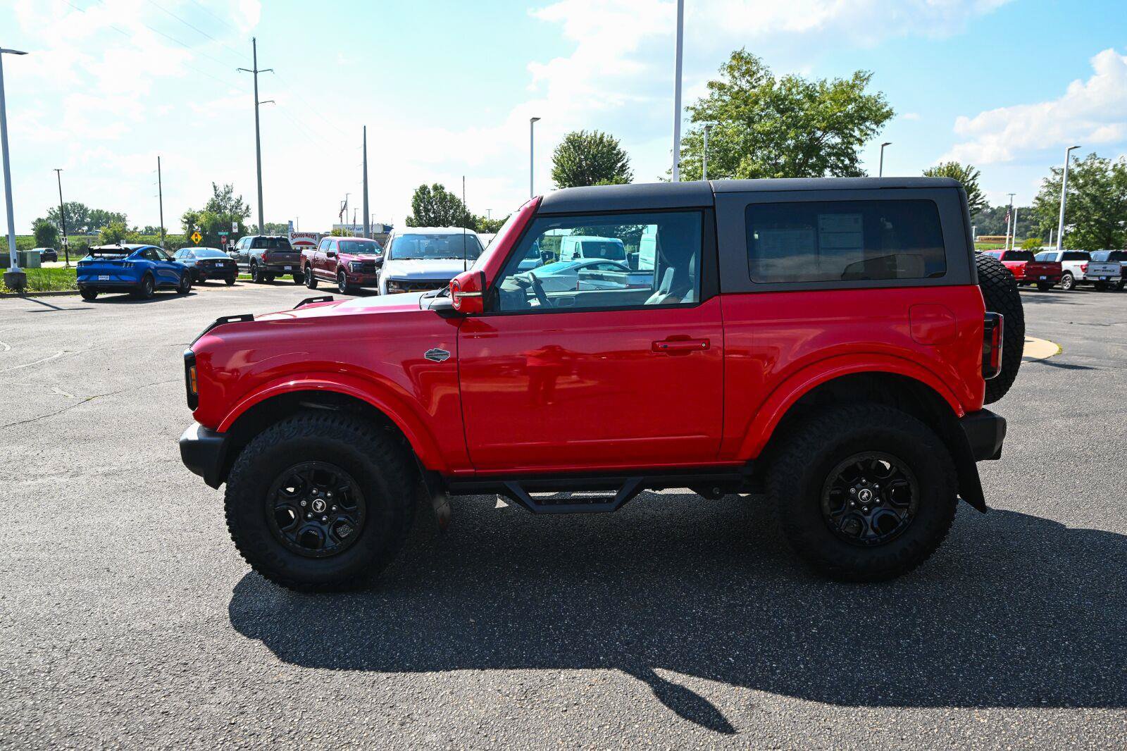 Certified 2021 Ford Bronco Wildtrak AWD/4WD image 8