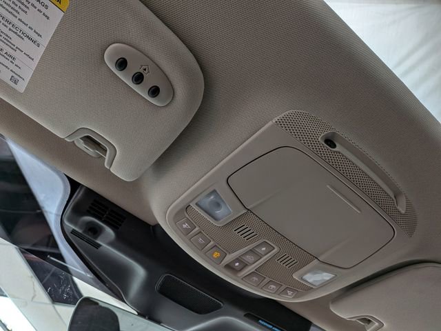 Used 2023 Lincoln Nautilus Reserve w/ Class II Trailer Tow Package image 18