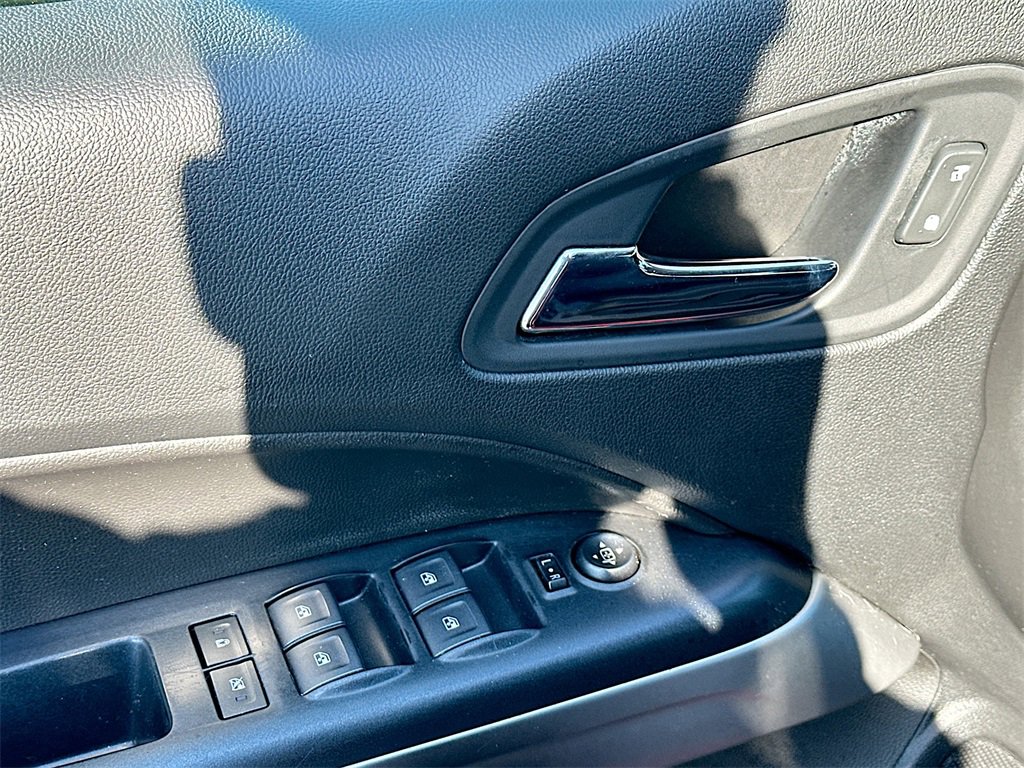 Used 2021 Chevrolet Colorado LT w/ LT Convenience Package image 17