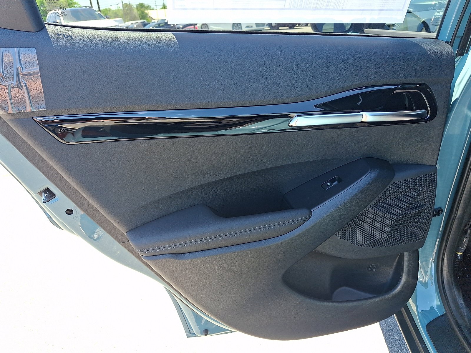 New 2026 Kia Seltos S AWD/4WD image 8
