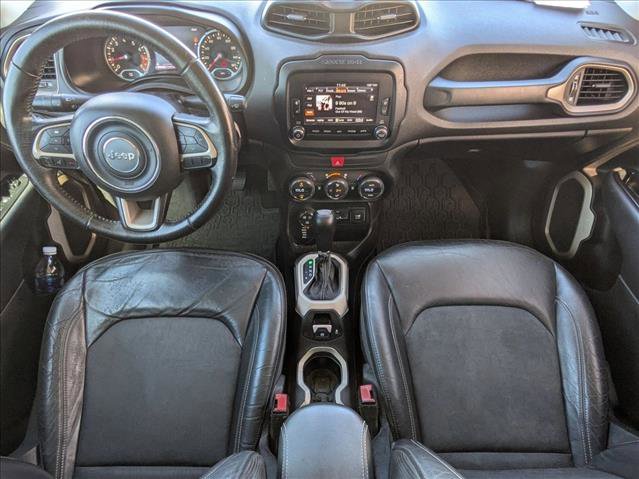 Used 2017 Jeep Renegade Trailhawk image 18