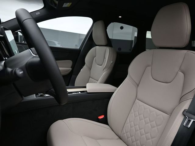 New 2026 Volvo XC60 B5 Plus w/ Protection Package Premier AWD/4WD image 10