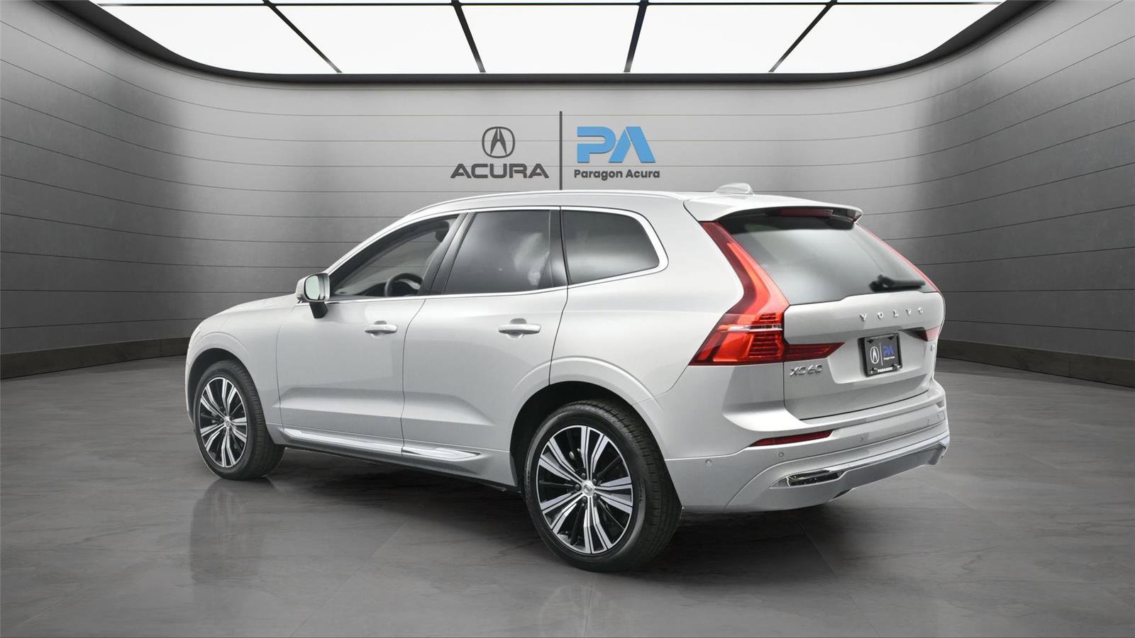 Used 2023 Volvo XC60 B6 Ultimate w/ Climate Package image 31