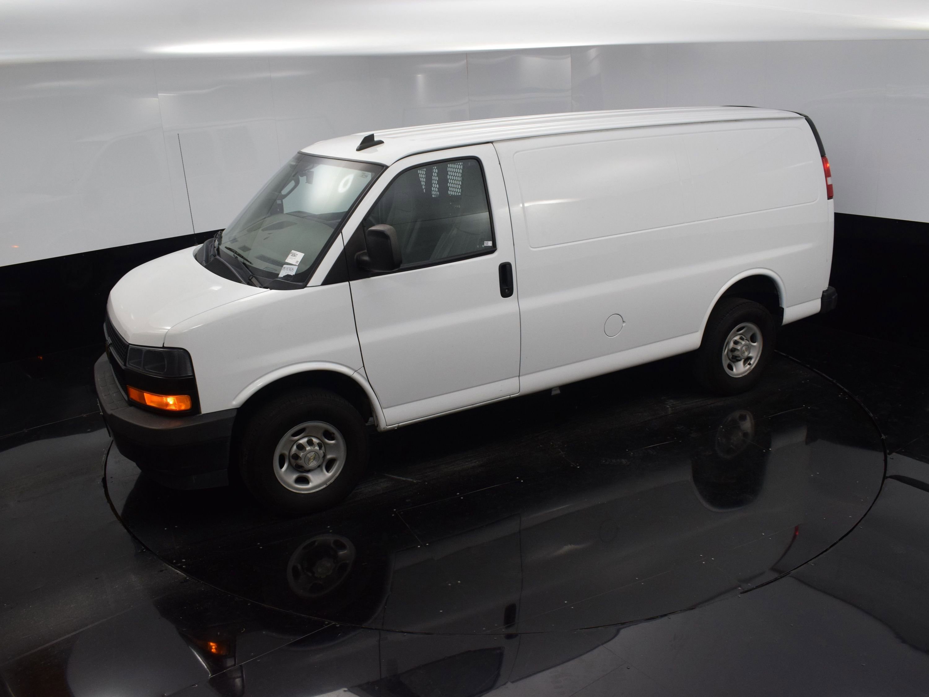 Used 2022 Chevrolet Express 2500 w/ Driver Convenience Package image 26