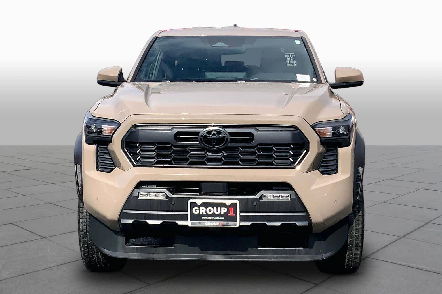 Used 2026 Toyota Tacoma TRD Off-Road w/ TRD Off Road Upgrade Package AWD/4WD image 4