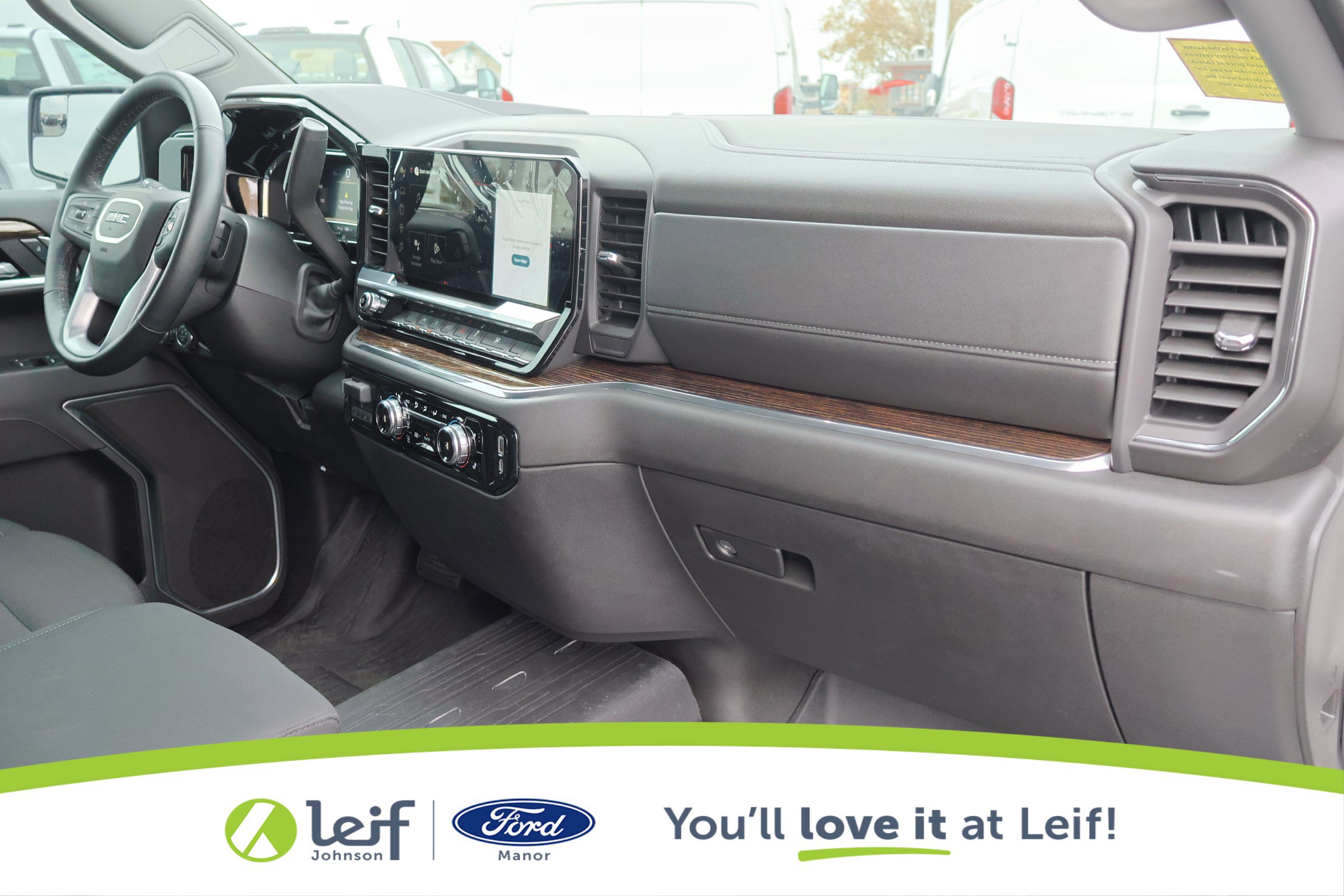 Used 2025 GMC Sierra 1500 Elevation image 39