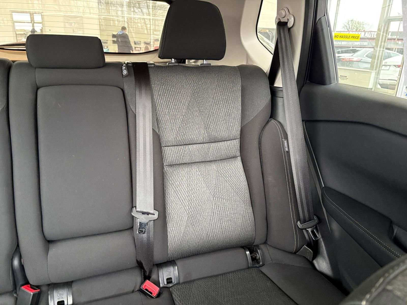 Used 2025 Nissan Rogue SV image 38