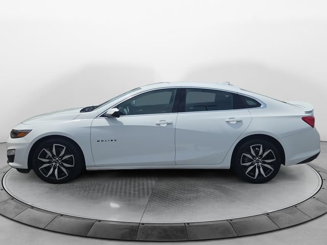 Used 2024 Chevrolet Malibu RS FWD image 2