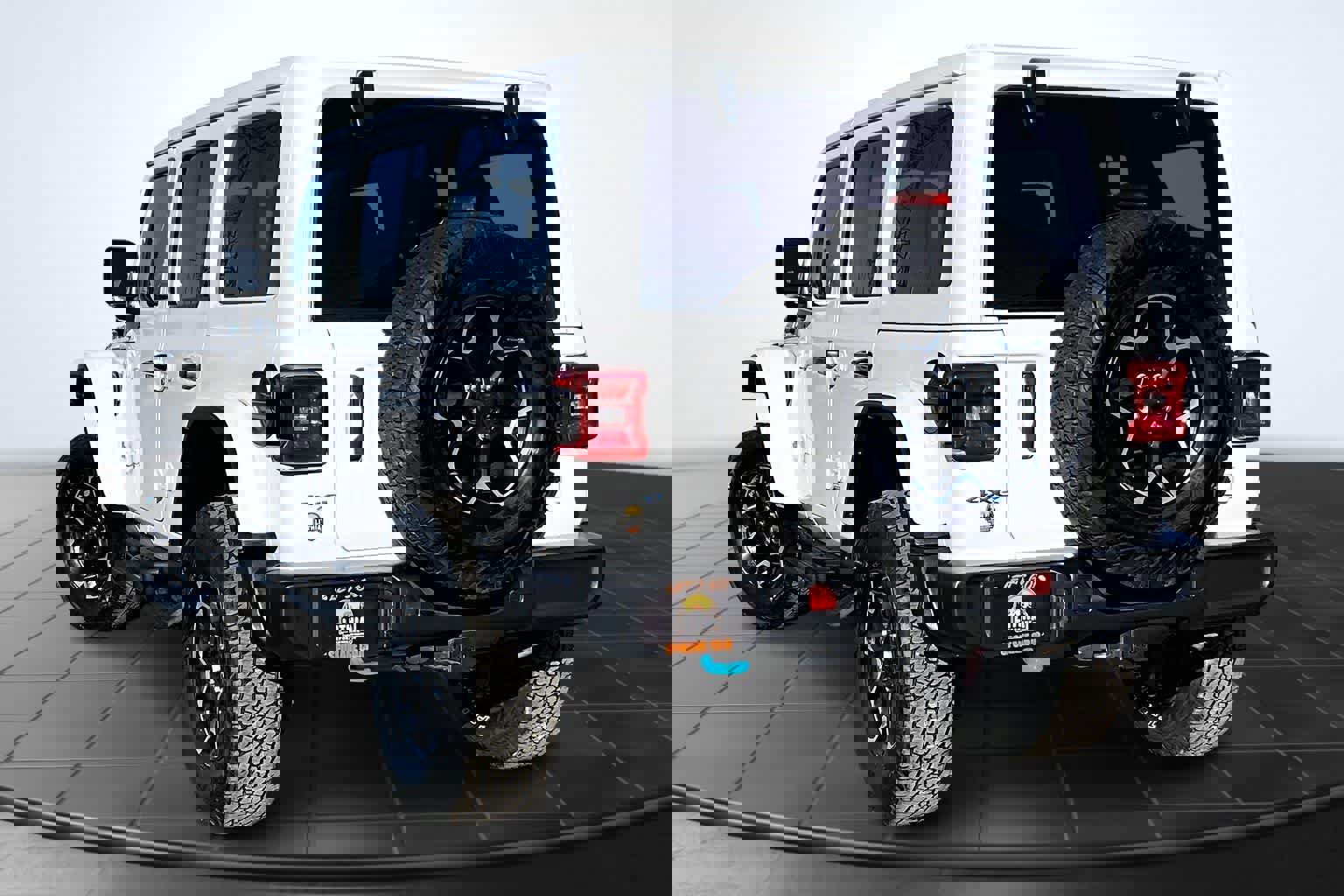 Used 2023 Jeep Wrangler Unlimited Rubicon 4xe w/ Cold Weather Group image 4