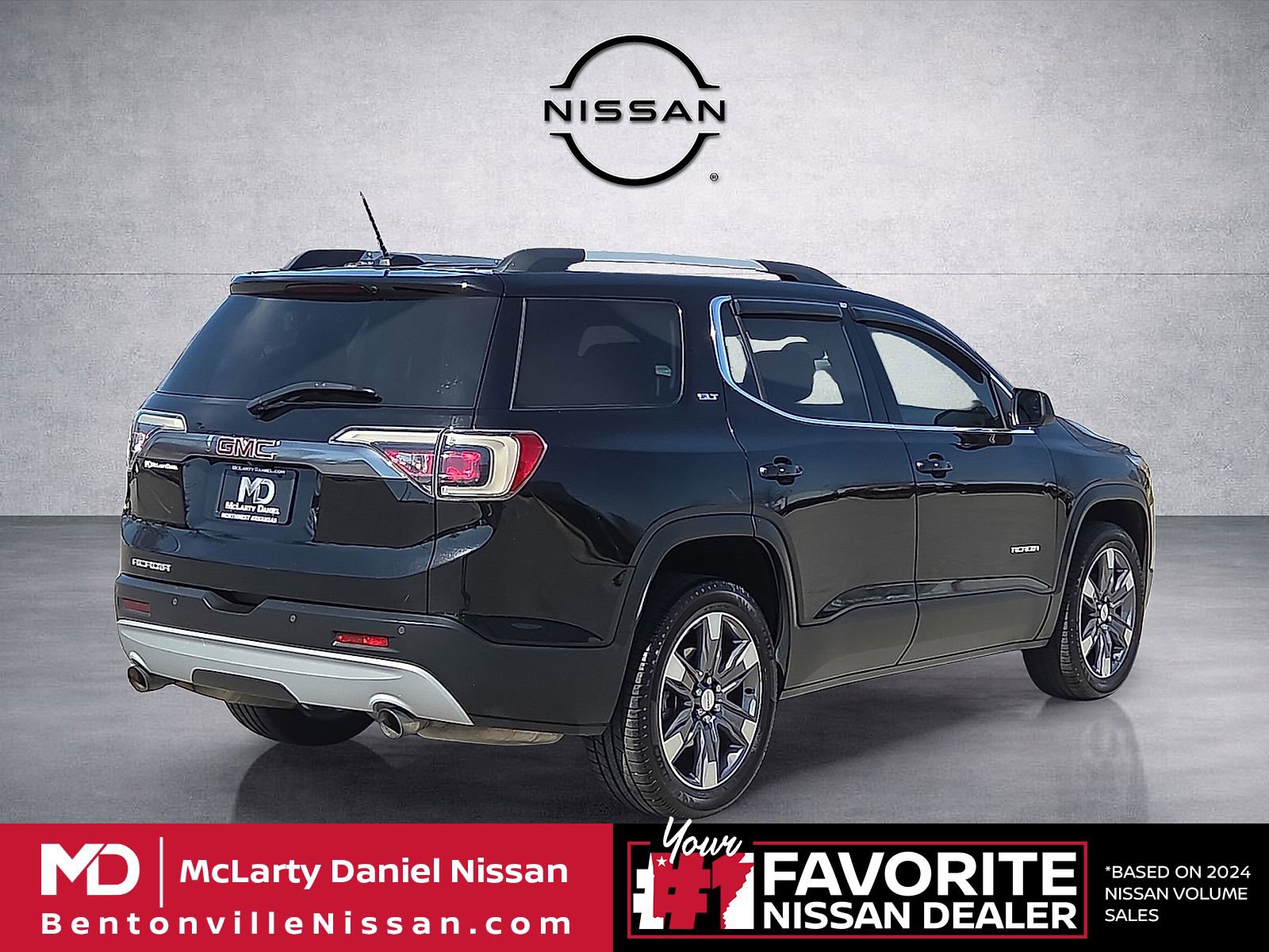 Used 2019 GMC Acadia SLT w/ LPO, Black Accent Package image 5