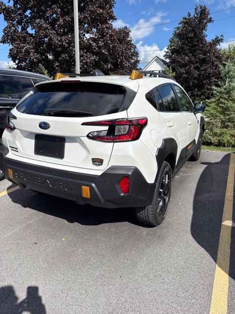 Used 2024 Subaru Crosstrek 2.5i Wilderness AWD/4WD image 19