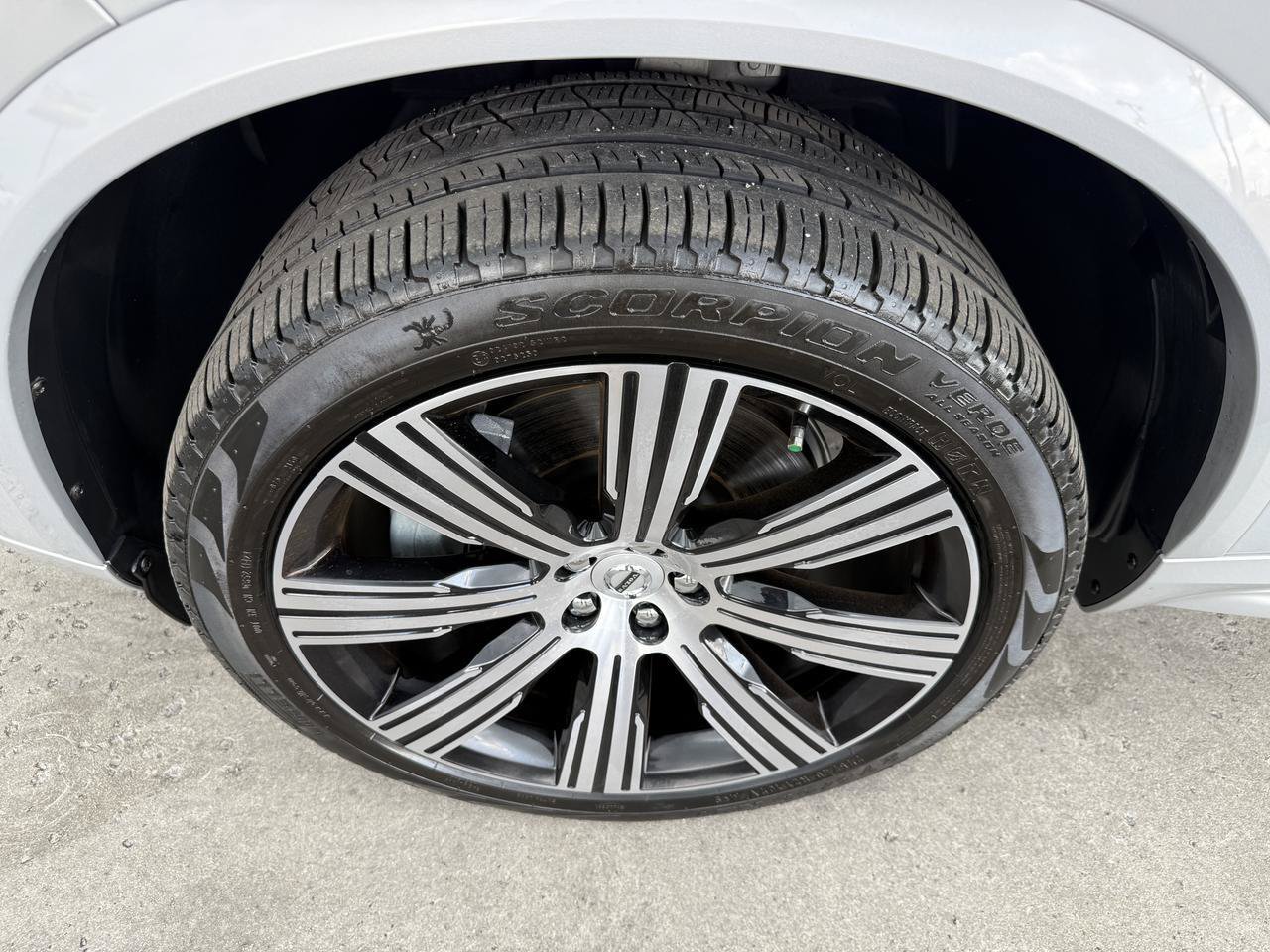 Used 2024 Volvo XC90 T8 Ultimate w/ Protection Package Premier AWD/4WD image 66