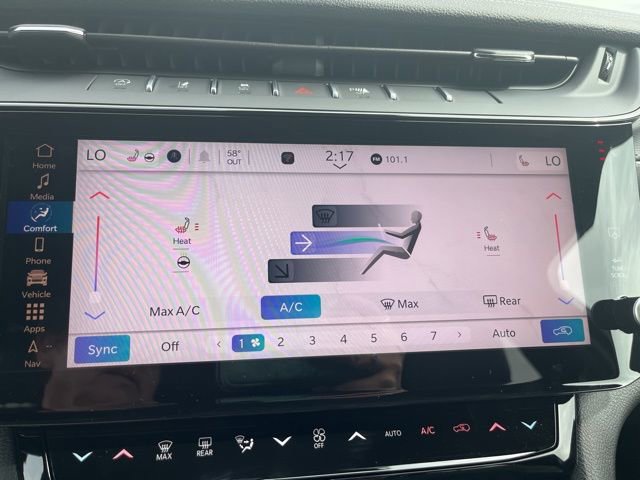 New 2026 Jeep Grand Cherokee Altitude image 21