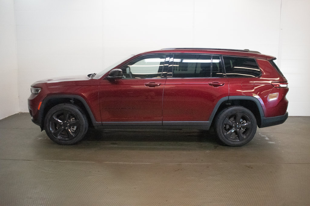 Used 2023 Jeep Grand Cherokee L Laredo AWD/4WD image 7