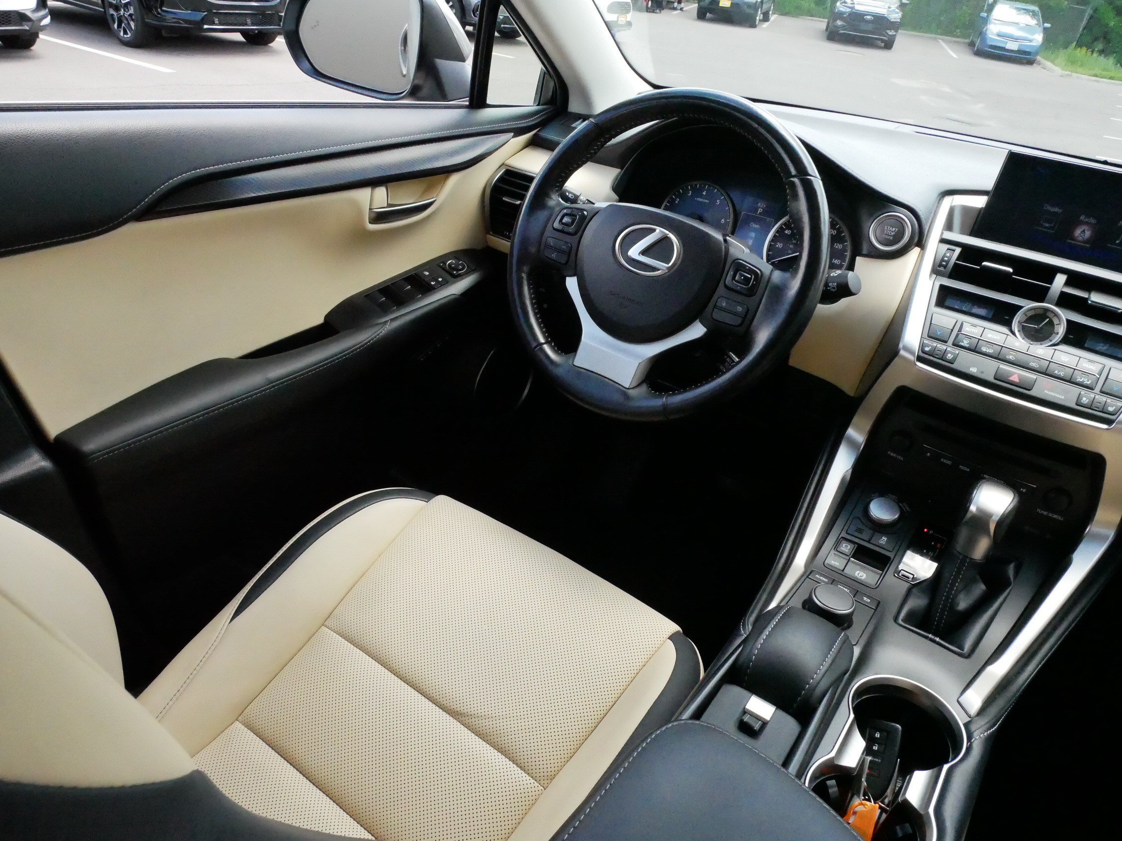 Used 2015 Lexus NX 200t AWD w/ Premium Package image 9