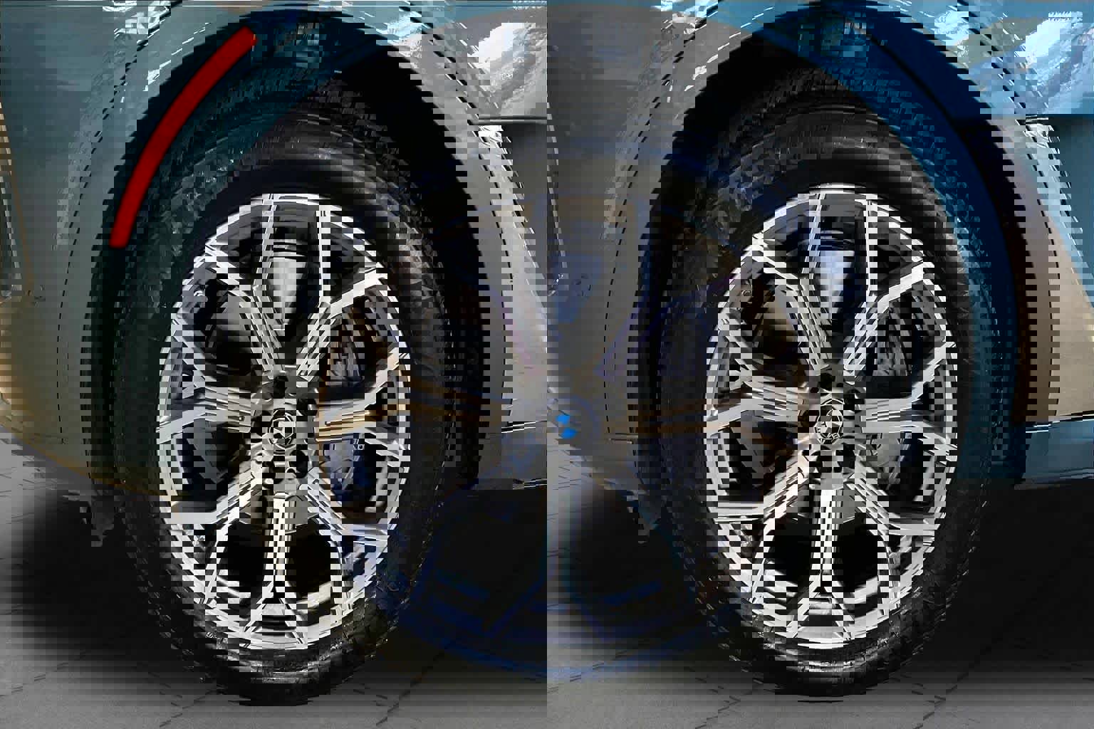 Certified 2025 BMW X7 xDrive40i image 10