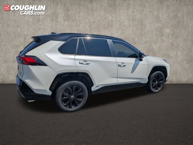 Used 2022 Toyota RAV4 XSE w/ XSE Grade Weather Package AWD/4WD image 8