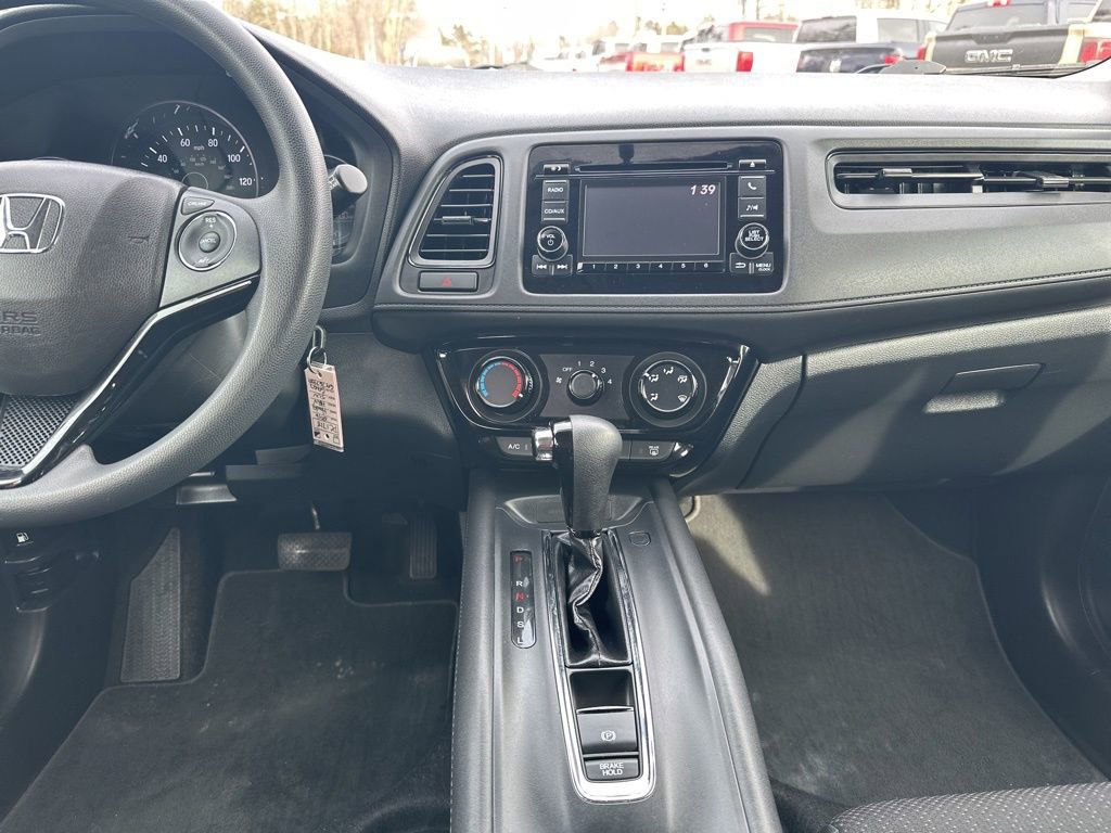 Used 2016 Honda HR-V LX image 17