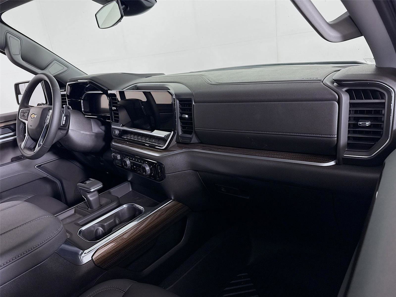 New 2026 Chevrolet Silverado 1500 LT image 21