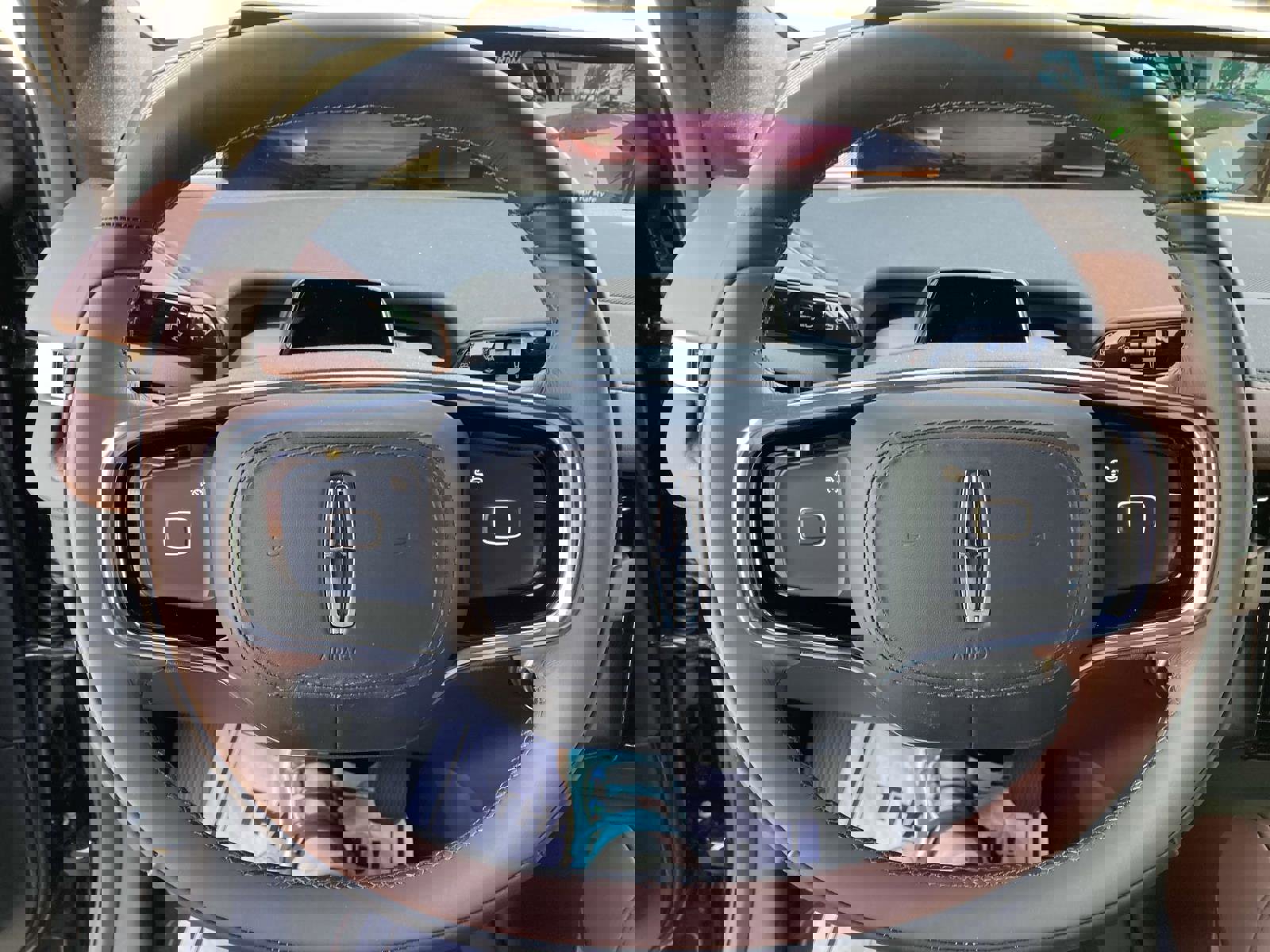 New 2025 Lincoln Navigator L Reserve image 33