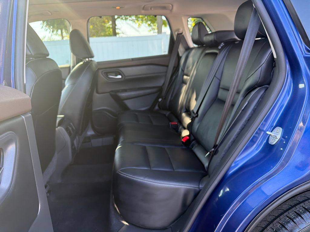 Used 2023 Nissan Rogue SL w/ SL Premium Package FWD image 31