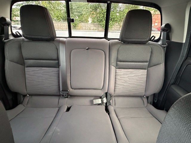 Used 2022 Nissan Frontier SV AWD/4WD image 19